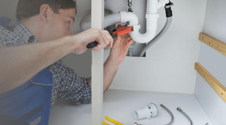 Professional emergency plumbing in Romney, IN